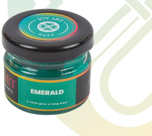 Emerald pigment