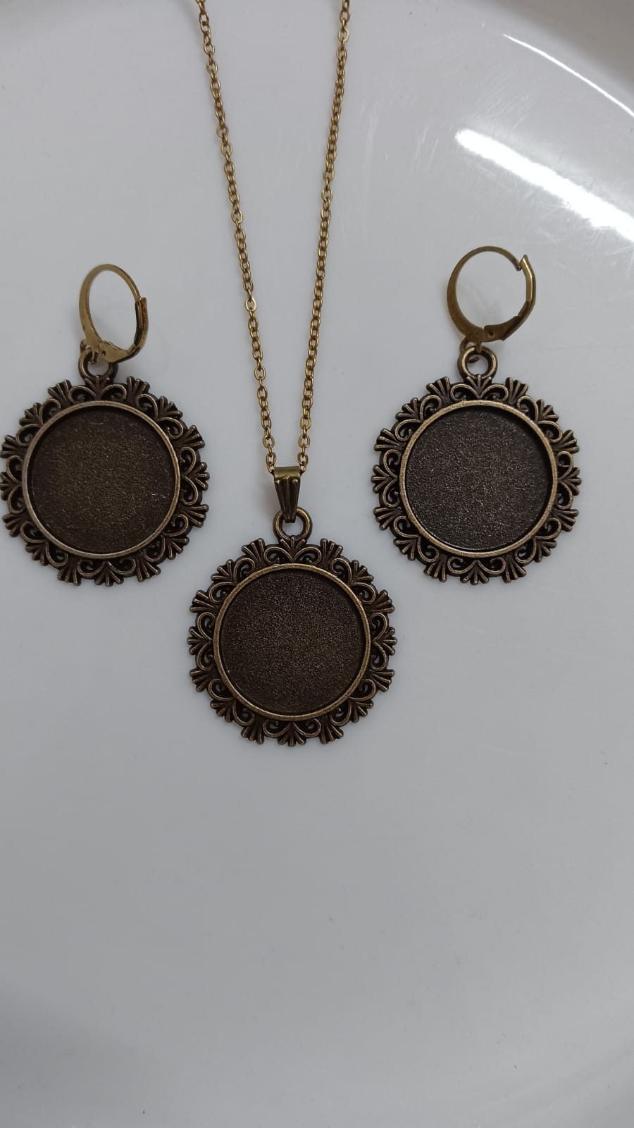 Antique Jewellery Set 10