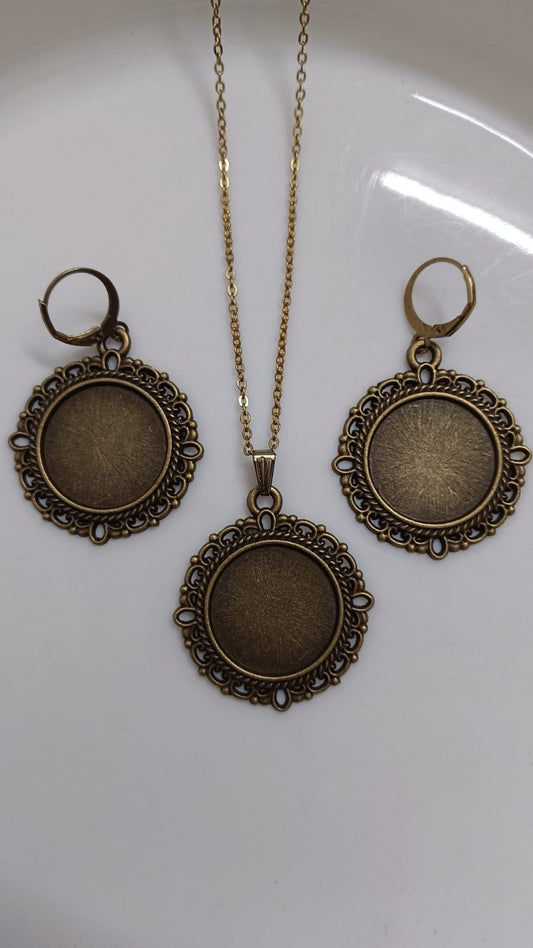 Antique Jewellery Set 9