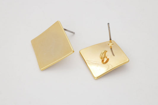 Gold stud hook