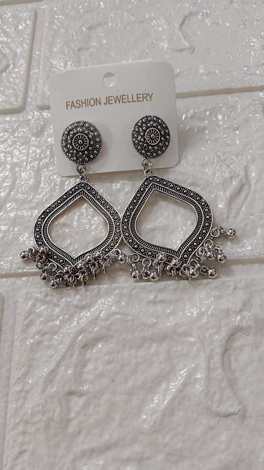 Silver Jhumka 117