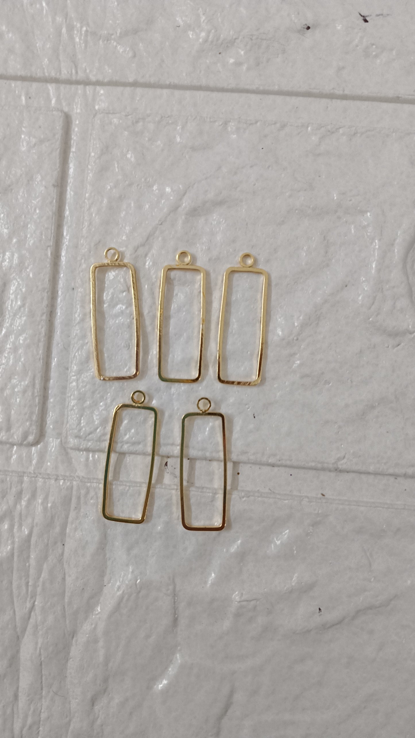 Gold pendent pack of 5