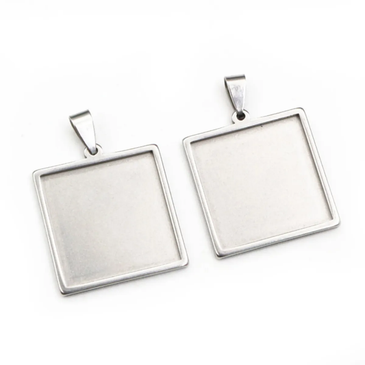 Silver square  pendant 25mm