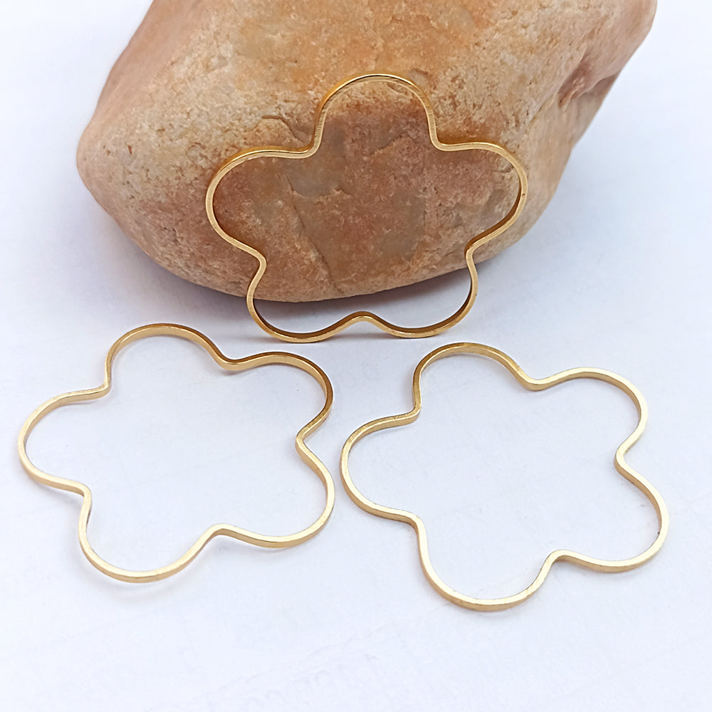 Big flower without hole pack of 1