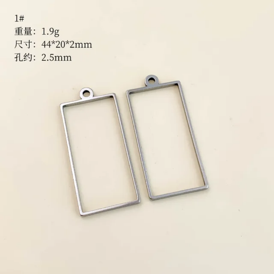 Rectangle pendant pack of 1