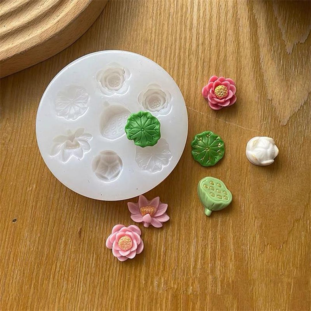 Lotus pond candle mold 2