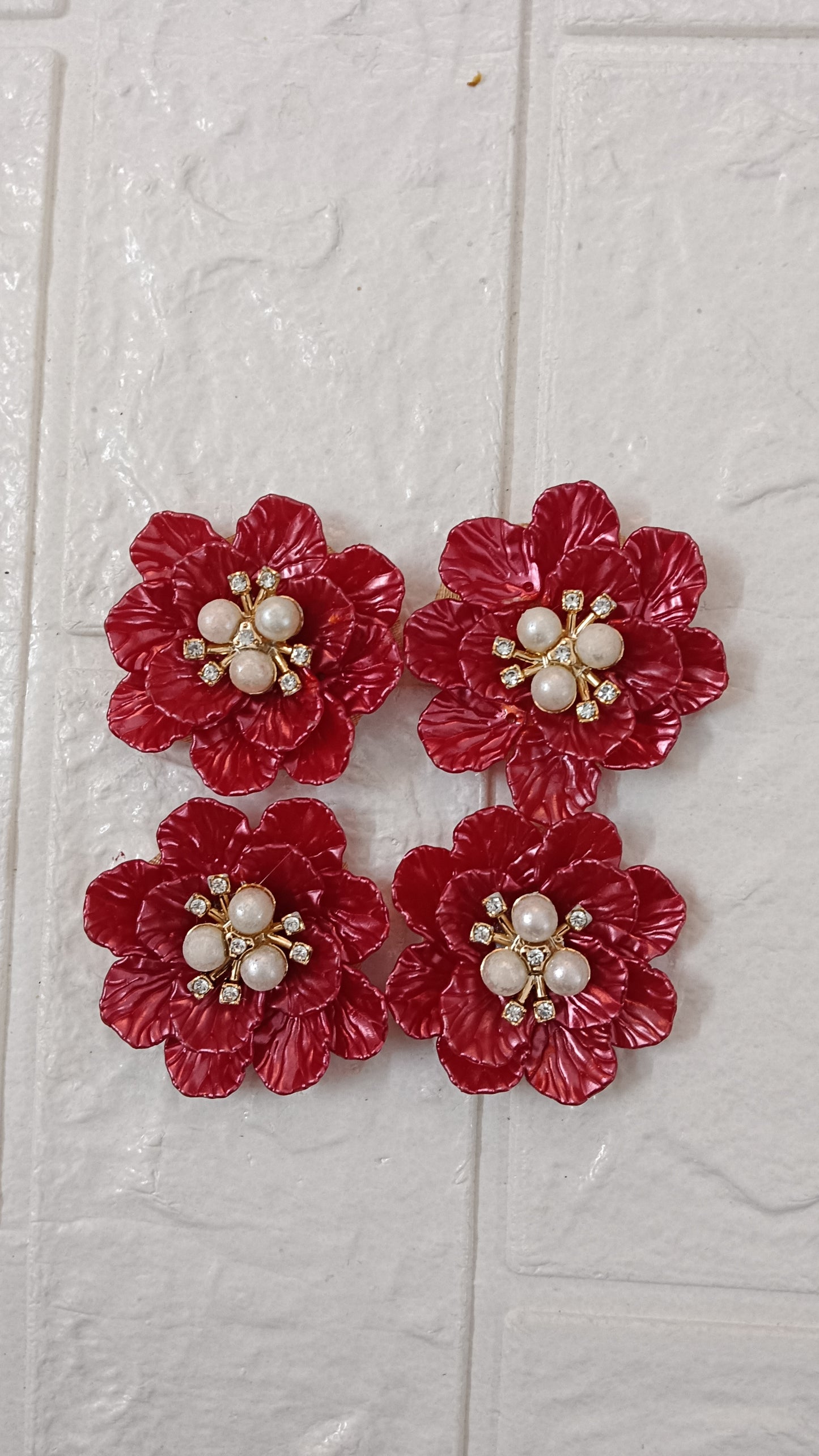 New  embellishment pack of 4