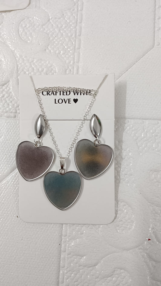 Silver earrings set