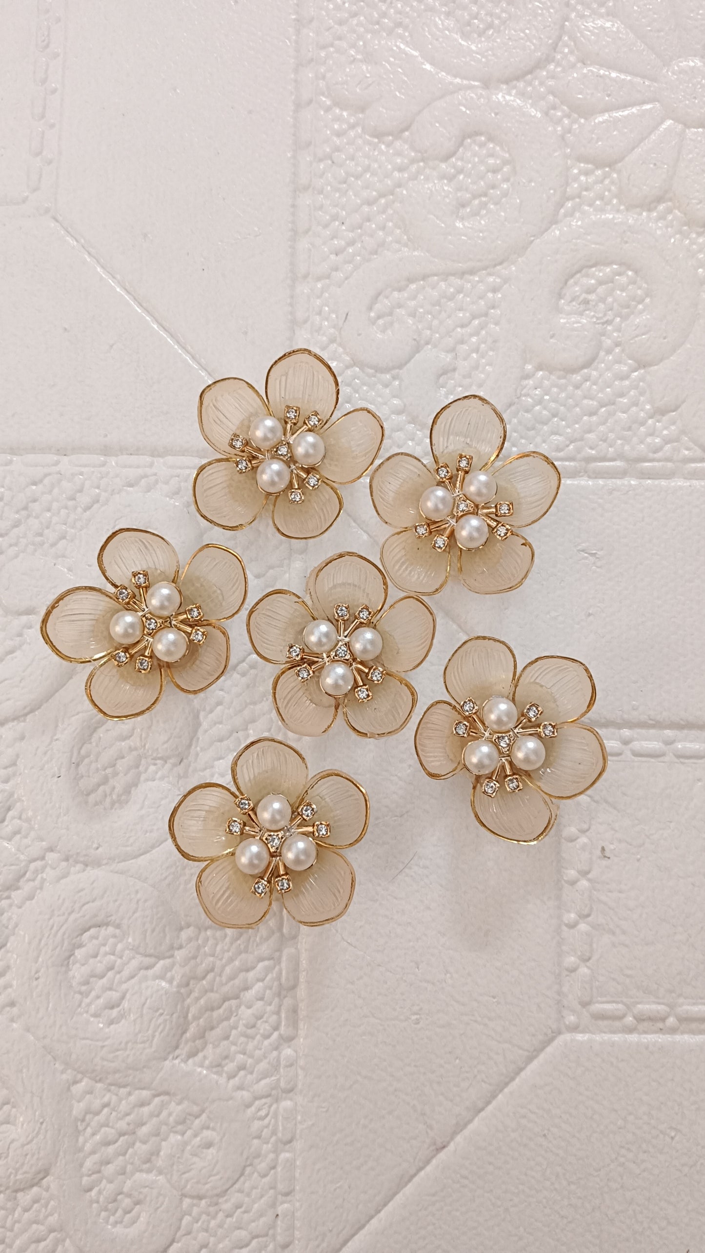 New  embellishment pack of 6