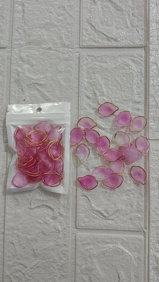 Light pink Colored Petals