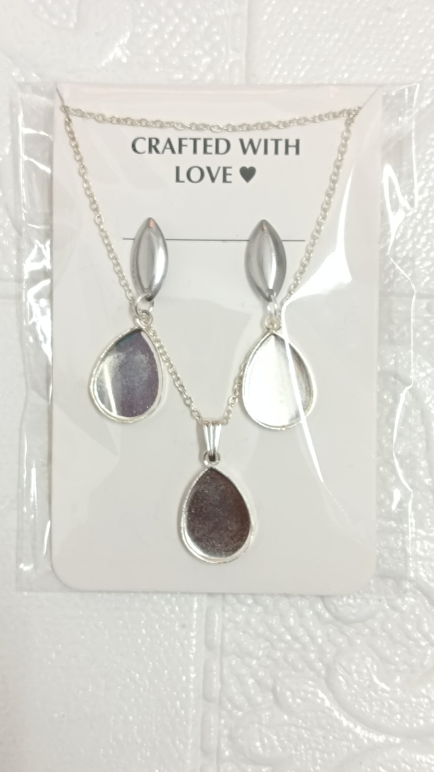 Silver earrings set