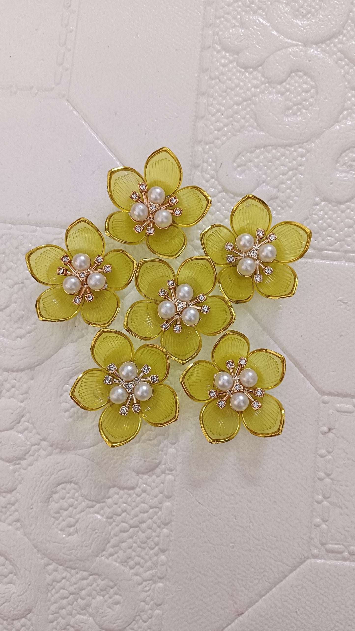 New  embellishment pack of 6